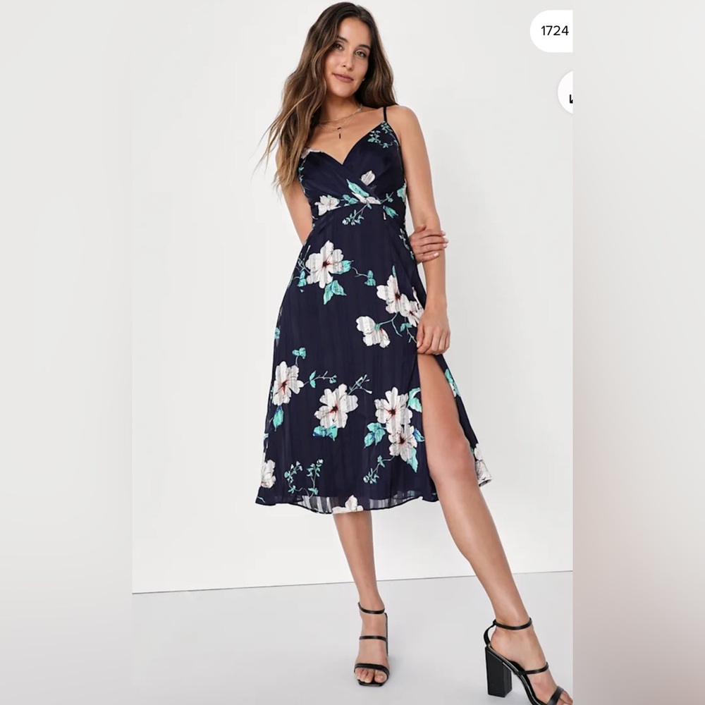 Lulu's Navy Floral Midi Dress